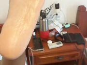 Moglie insoddisfatta si masturba
