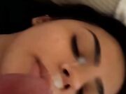 Vanessa sborrata in faccia