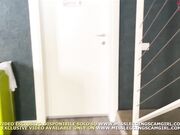 MI SCOPO UN GIOVANE FAN DI 22 ANNI IN MOTEL!