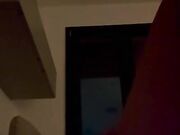 Mio marito è al lavoro e io sono vogliosa