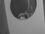 Spycam ragazza italiana martellata e gode