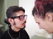 Faccio sesso col disabile e ingoio la sua sborra