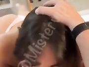Pompino influencer sborrata in faccia POV
