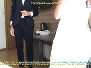 SCOPATA CON IL FATTORINO DELL'HOTEL - CAMERA NASCOSTA