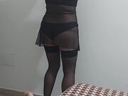 STRIP-TEASE