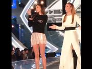 Bacio Belen Rodriguez e Ilary Blasi al Gf Vip