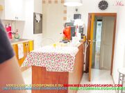 ZIA IN LEGGINGS BIANCHI ECCITA IL VERGINE NIPOTE