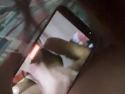 Succhia il cazzo e si riprende la troia