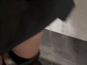 Pompino e scopata nel parcheggio sotterraneo