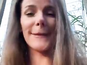 Un porco ci sta spiando