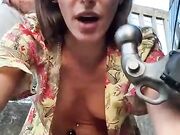 Un porco ci sta spiando