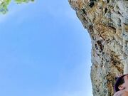 Leccata di fica sugli scogli coppia italiana