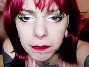 Vieni qua che te lo ciuccio Pompino rossa tatuata