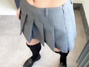 Scopata nel bagno dell'università e sborrata in bocca