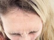 mi supplica di farglielo succhiare in mezzo alla neve