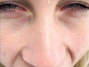 mi supplica di farglielo succhiare in mezzo alla neve