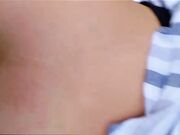 Fidanzata lo prende in culo