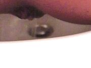 Dopo L inculata la sborra esce dal culetto