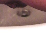 Dopo L inculata la sborra esce dal culetto