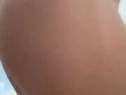 Plug anale e ditalino in slip rossi bionda italiana