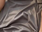 Moglie italiana galoppa il bull davanti al marito