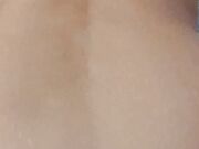 La milf mi scopa con plug nel culo