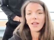 Coppia esibizionista carsex in live