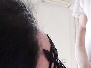 Moglie a pecorina con schizzata in bocca