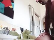 Galoppa con la sua troia tenendola per i capelli