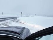 Pompino in macchina in montagna coppia italiana