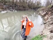 Pompino e scopata nel bosco moglie bionda matura