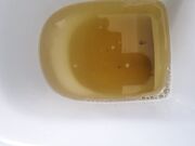 cerco donna che mi pisci addosso