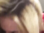 Una straniera mi fa un pompino dopo una serata