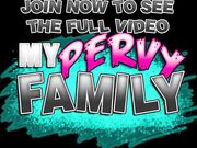 Una famiglia perversa - Scopata dal patrigno maturo