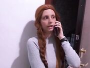 Il mio fratellastro mi scopa a pecorina