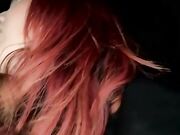 Italiana si masturba in un magazzino abbandonato