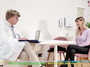 TIMIDA PAZIENTE SI FA VISITARE DAL MEDICO DI FAMIGLIA