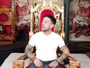 Esordietente tatuato scpa pornostar