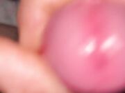 Mi aiuta a sborrare con una bella sega