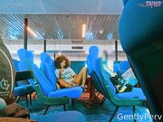 Infedeltà in nave pompino in bagno