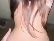 scopata pericolosa in balcone