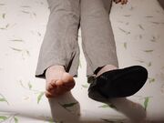 Mia moglie viene denudata e umiliata - prima parte