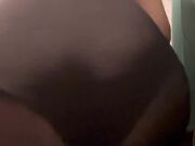 Cavalca il suo plug Massa-Carrara.. Io so chi è..