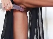 Mi masturbo e vengo in tacchi a spillo