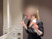 Stavolta doppio dildo nel bagno
