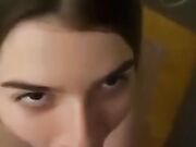 Morettina fa un pompino al ragazzo