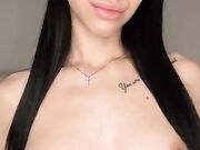 Morettina italiana fica con belle tettone