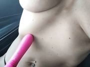 Moglie fa la troia in macchina