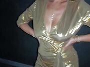 Cornuto italiano guarda la moglie scopare con un altro