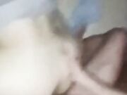 La scopo a pecora e le vengo dentro